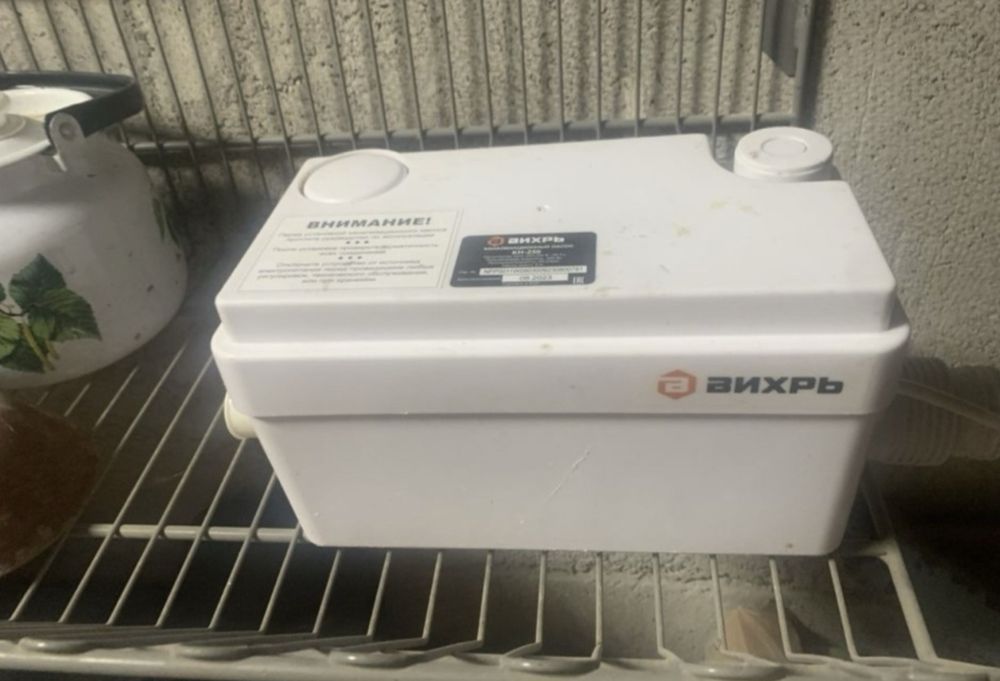 Продам канализационный насос