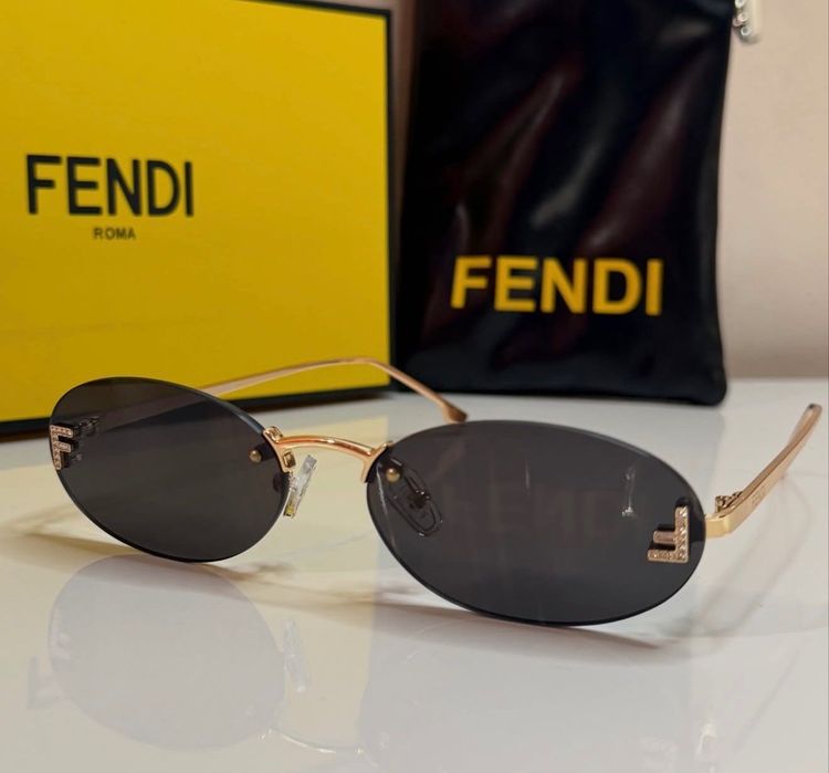 Слънчеви очила Fendi