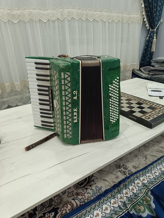 Aqardion sotiladi 400ming soʻm