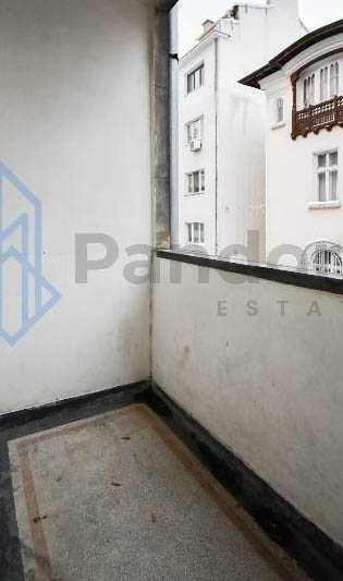 Дава се под наем Тристаен апартамент в София, Център - 95 кв.м за 500 € - Снимка #3