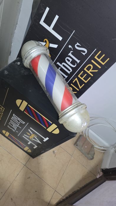Reclame luminoase toate trei 600 lei!