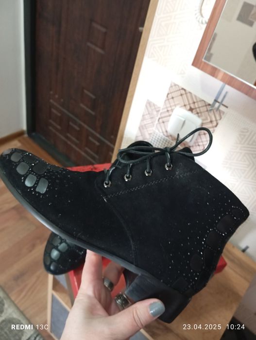 Продам женские ботильоны