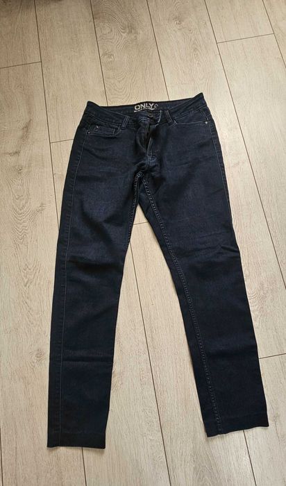 Blugi bleumarin, Only, L