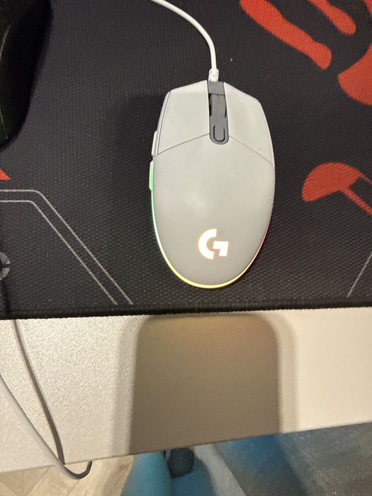 Logitech g102 в рабочем состояний