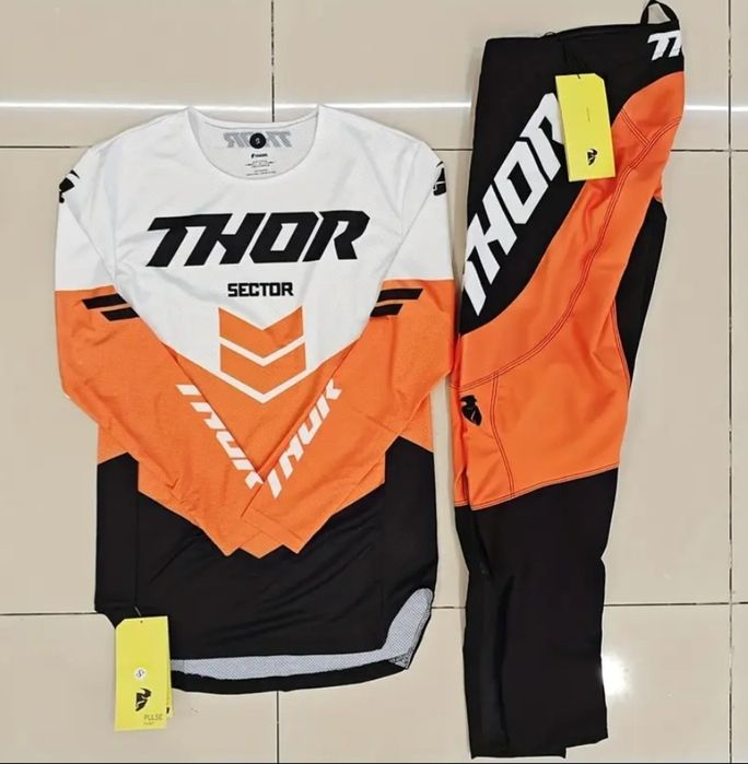 Екип на THOR ендуро офроуд ATV мотокрос