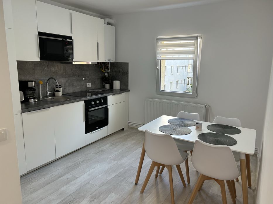 Apartament cu 2 dormitoate