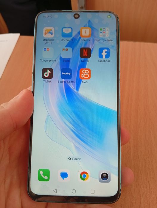 Продам honor90lite