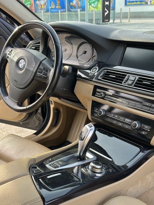 BMW F10 530D / 245 к.с. / M pack / задно