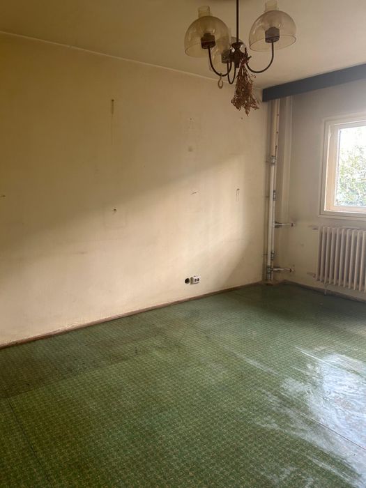 3 Camere Decomandat | 2 Băi | 3 Debarale | Petre Ispirescu | Etaj 1