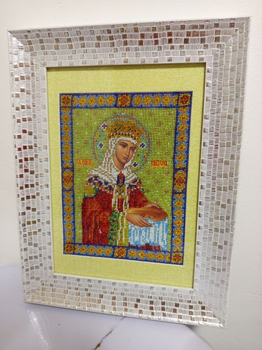 Икона Елена вышита бисером.