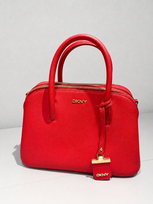 Сумка DKNY (оригинал) в отличном состоянии