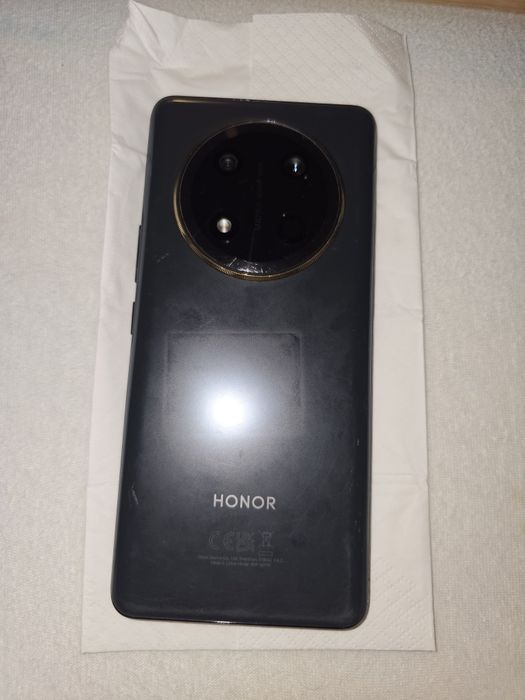 Vand un honr magic 7 lite cu 256gb