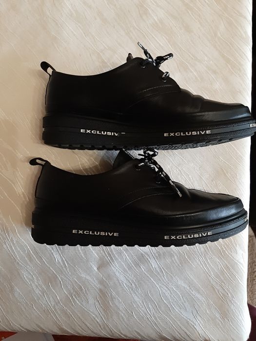 Дамски ежедневни обувки от естесвена кожа