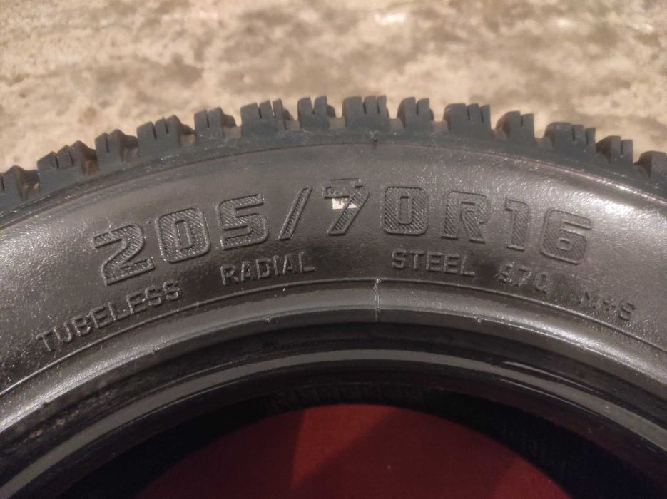 Шины на Ниву всесезонные