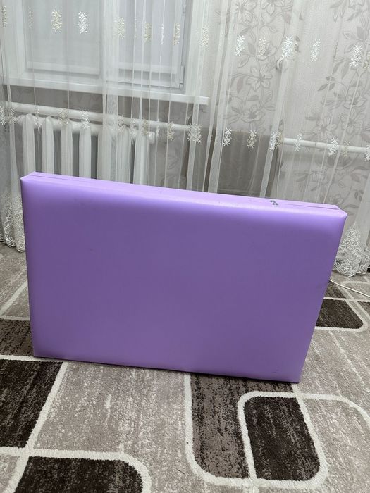 Продается кушетка