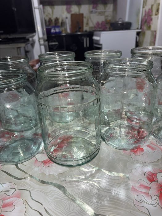 Продам разные банки