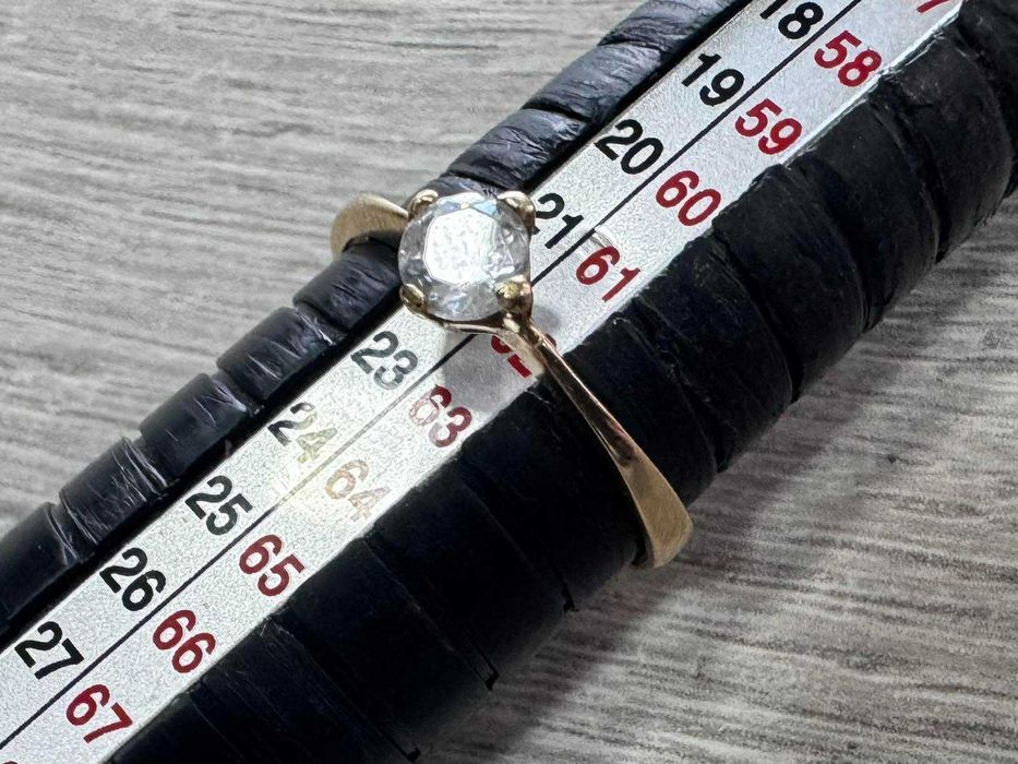 Златен пръстен 14 К 585 /2,18 гр.