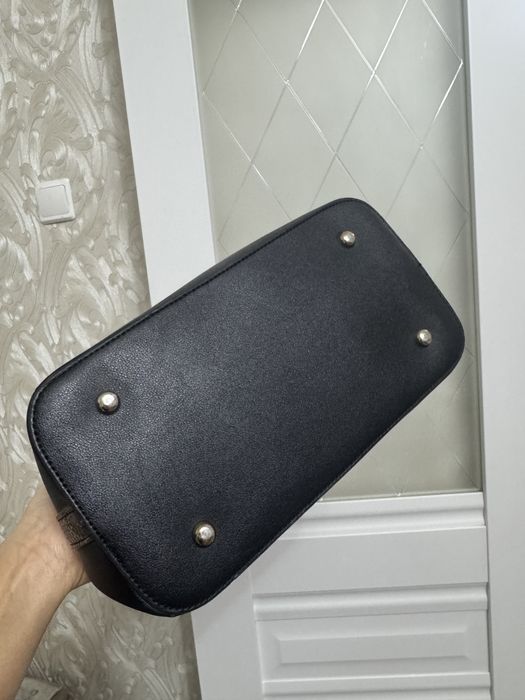 Женская сумочка. Черного цвета.