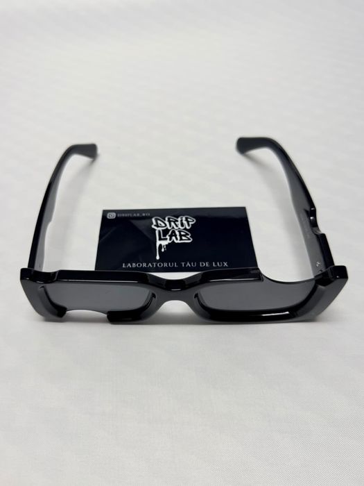 Ochelari negru muscat