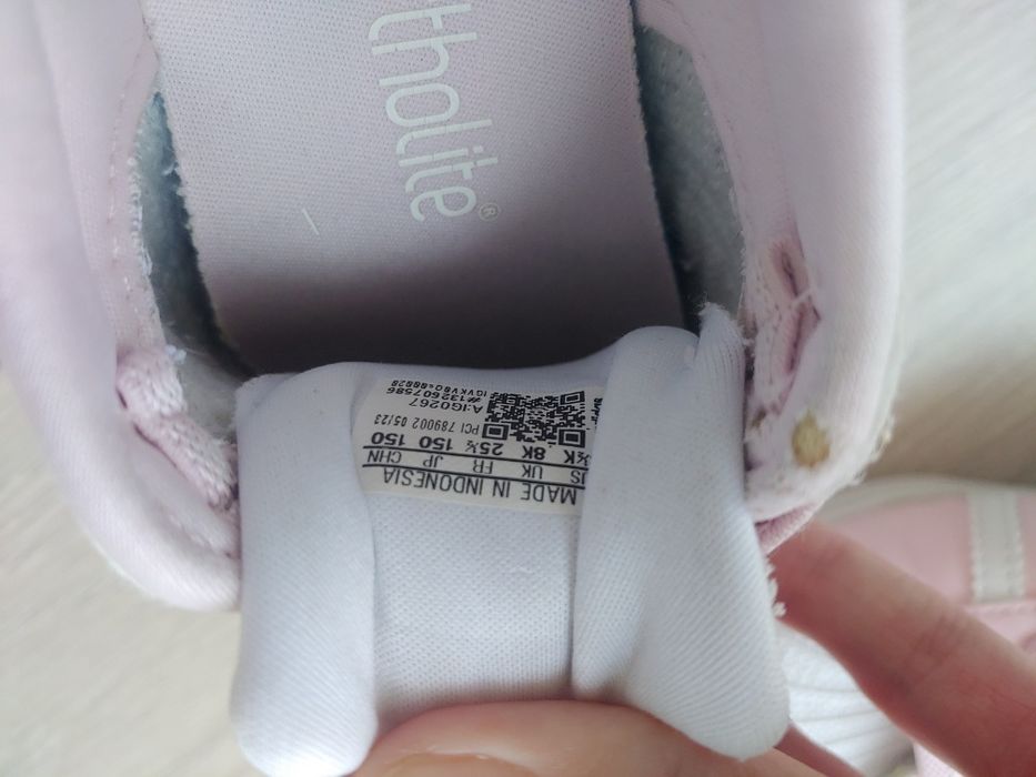 Продам кеды Adidas