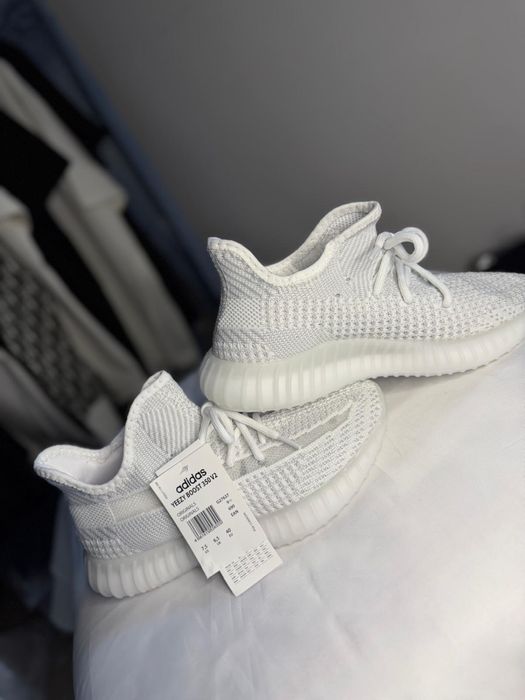 Adidasi Yezzu 350