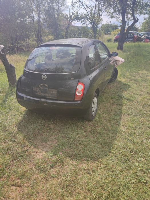Nissan micra k12 на части бензин