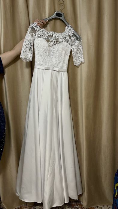 Продам свадебное платье