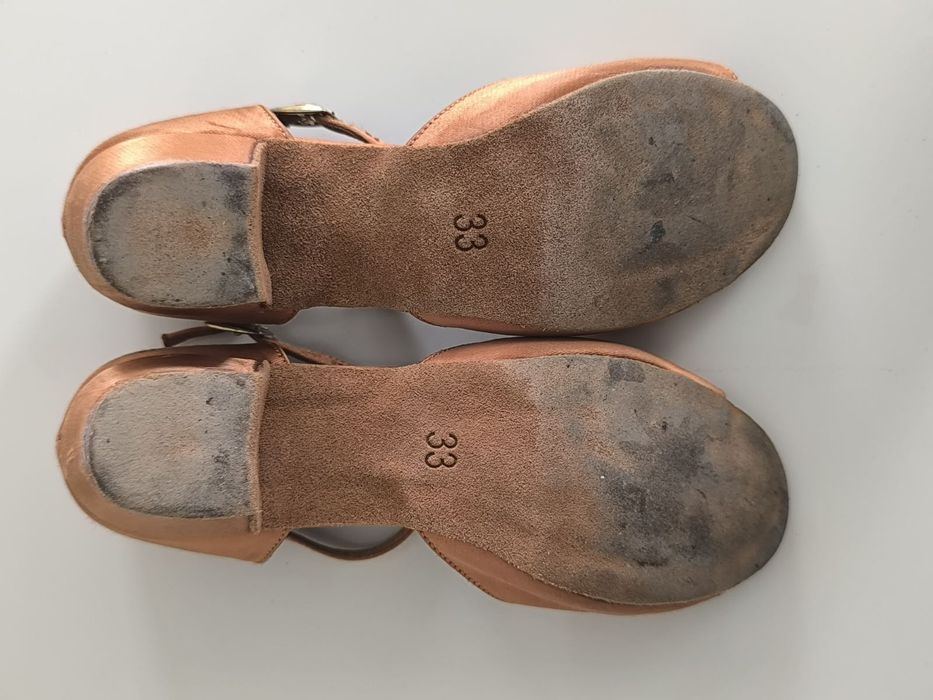 Обувки за латино и спортни танци ,номер 33