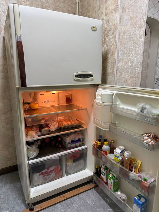Продам холодельник OLG