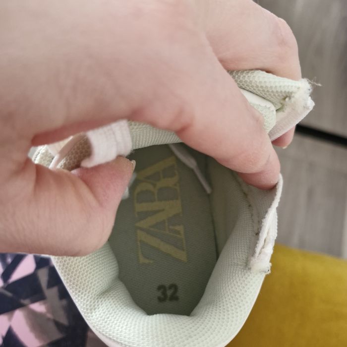 Ghete zara mărimea 32