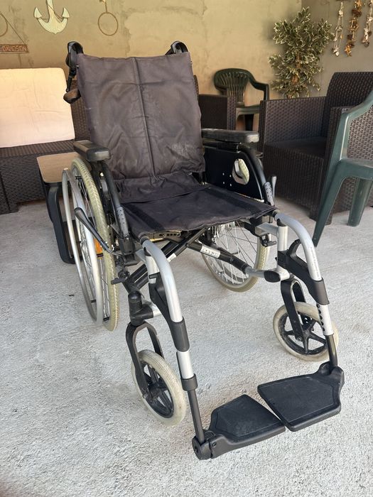 Scaun persoane cu dezabilitati