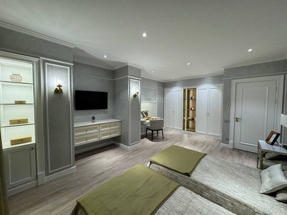 Продается квартира Ц-4