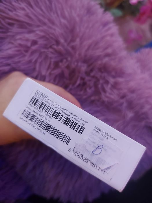 Vând Honor 200 smart  5g    256GB