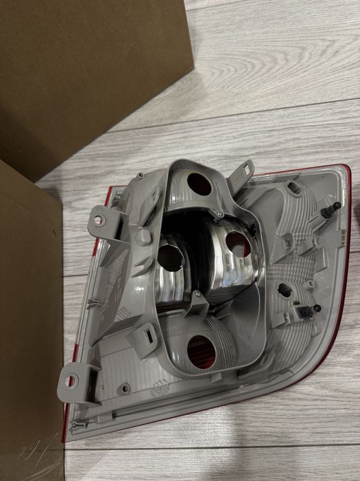 Задний фонарь на рапид