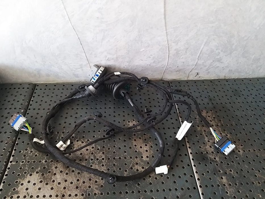 Cablaj instalatie electrica usa stanga spate citroen c5 aircross 9830598080