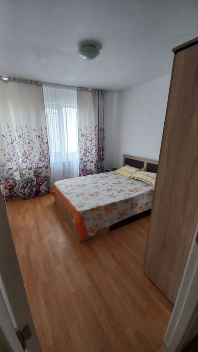 Ofer in spre chirie apartament