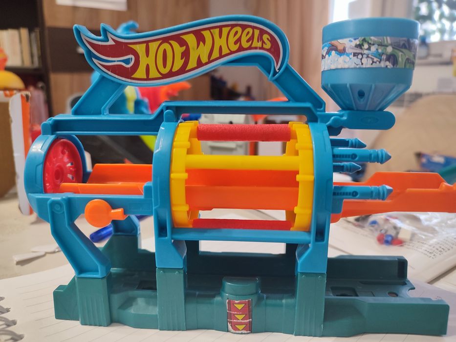 Hot Wheels City писти Промоция 100лв всичко