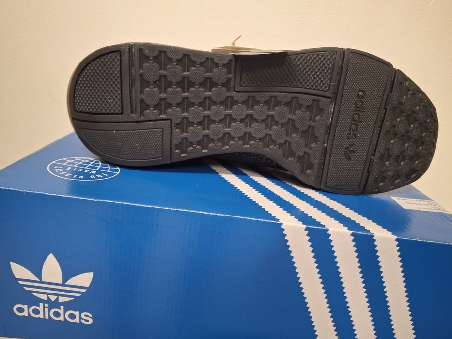 Adidas Swift Run 22. 47 1/3
