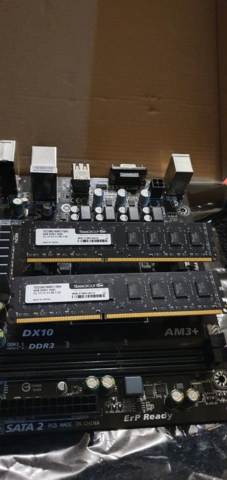 Рам памет Team Group 2x 8 GB 1600 MHz DDR3 1,5 V