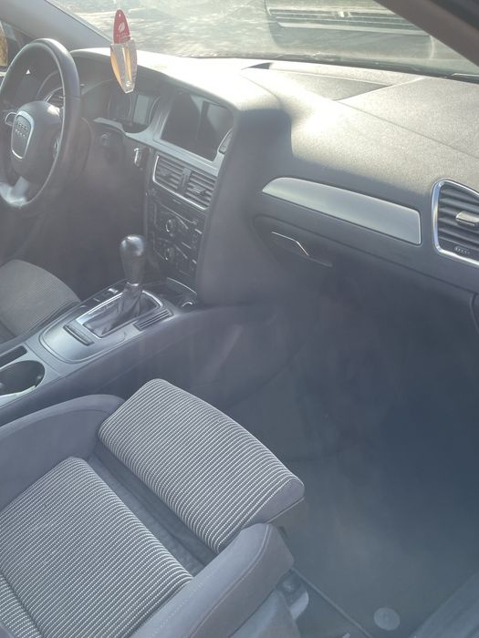Audi A4 2009 diesel, 3.800 € — imagine 3