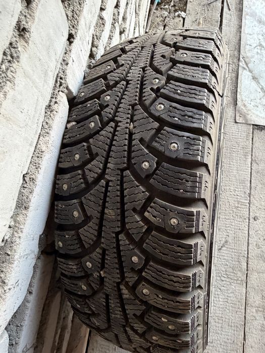 Продам одно колесо R14 (шина с диском)