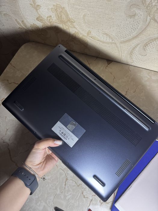 Huawei MateBook D15 / Core i5 / 15.6 / Windows 11