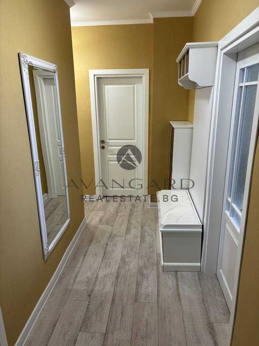 Продава се Четиристаен апартамент в Пловдив, Христо Смирненски - 90 кв.м за 2167 €/кв.м - Снимка #12