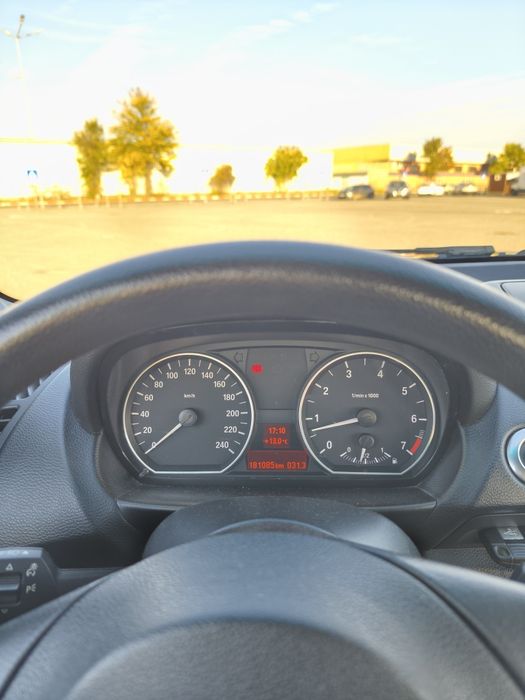 BMW 1 Series 2007 — imagine 5