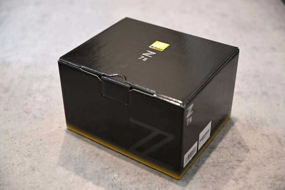 Nikon Z7II 45.7MP fullframe Mirrorless Digital Camera Body New from JP