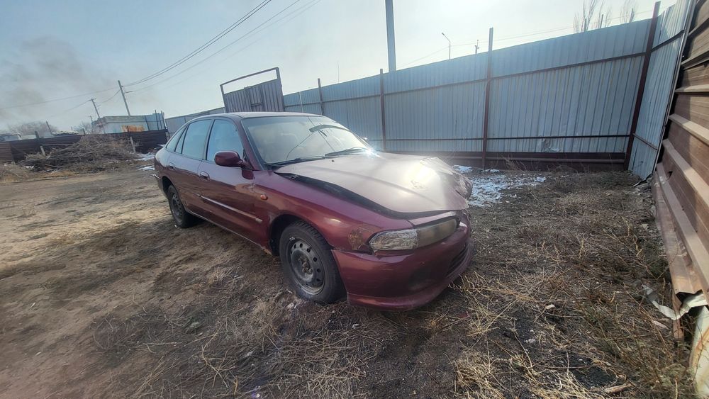 Митсубиси галант