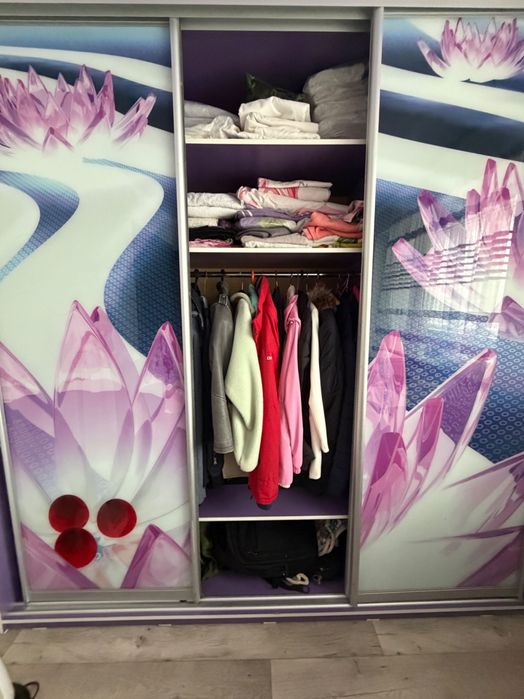 Продам шкаф-купе