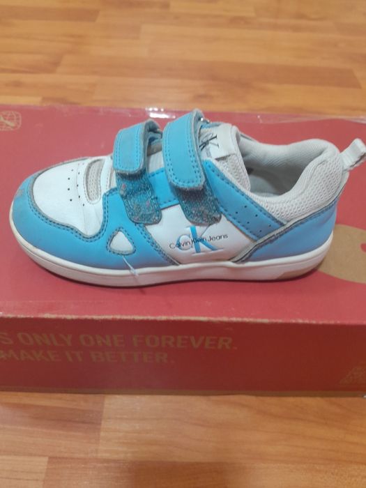Pantofi sport Calvin Klein,copii 3-6 ani,mărime 27,brant 17 cm