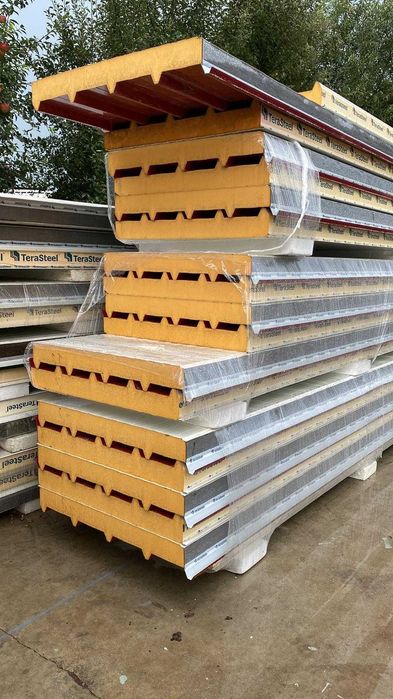 Panouri Sandwich Calitatea a 2-a