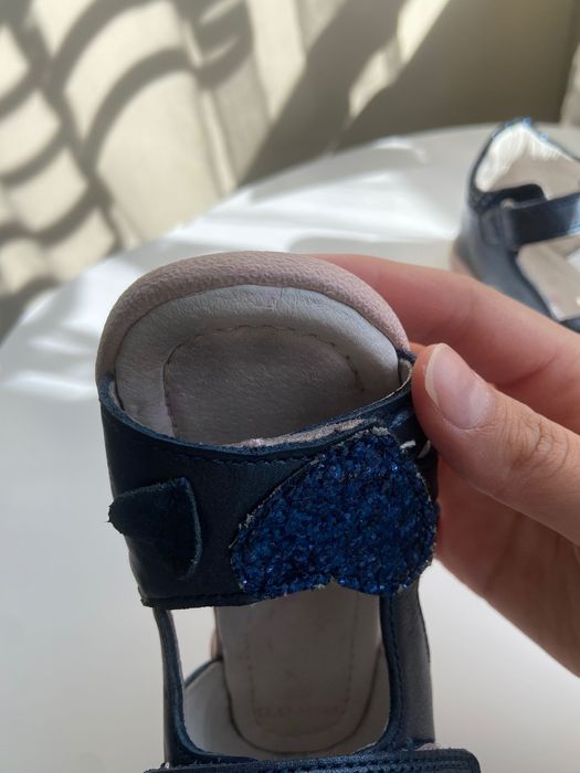 Сандали за момиче DD step